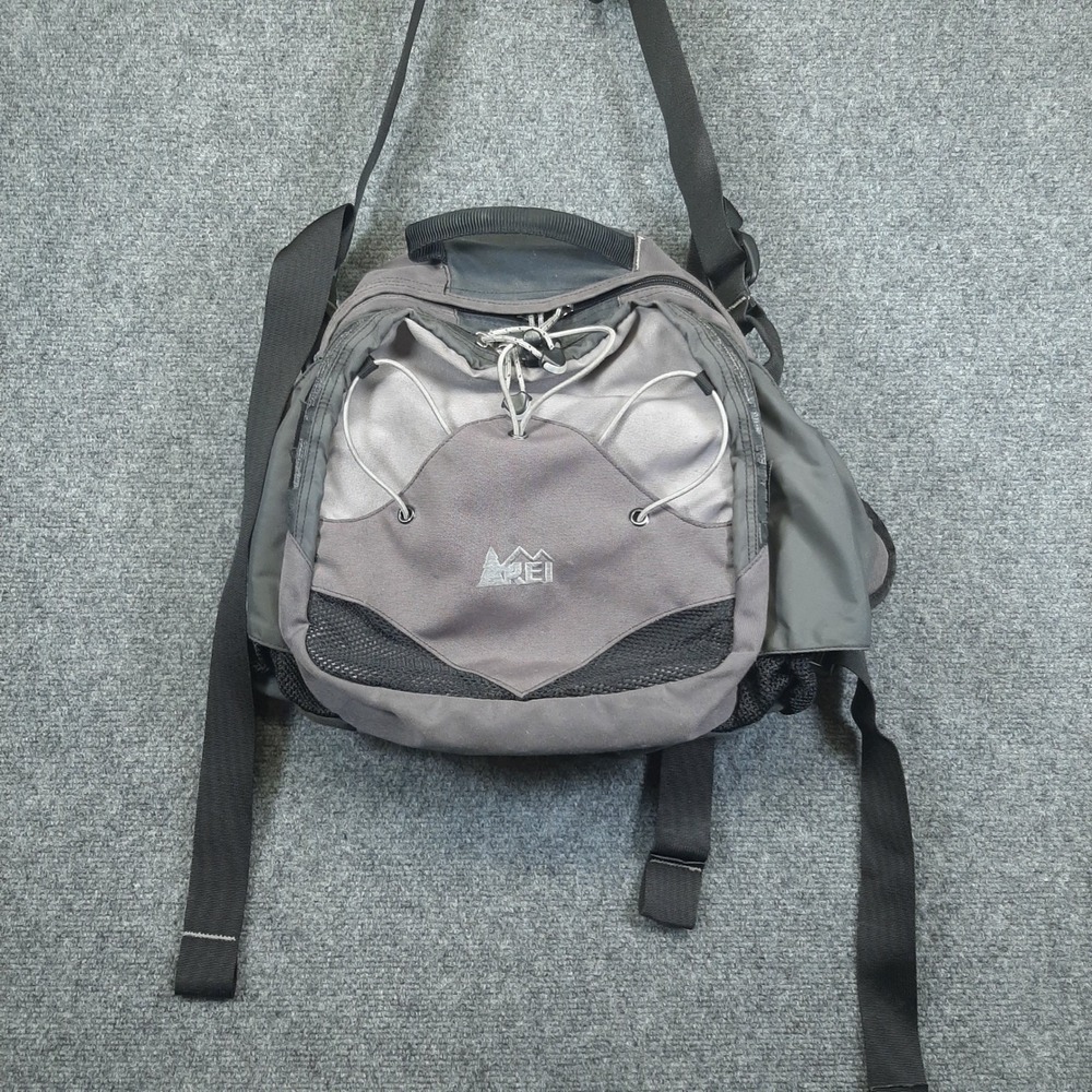REI Shoulder Sling Waist Bag Fanny Pack Gray Large Unisex Hiking Gorpcore